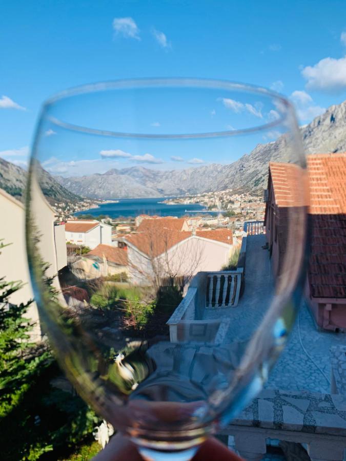 Gara 5 Daire Kotor Dış mekan fotoğraf