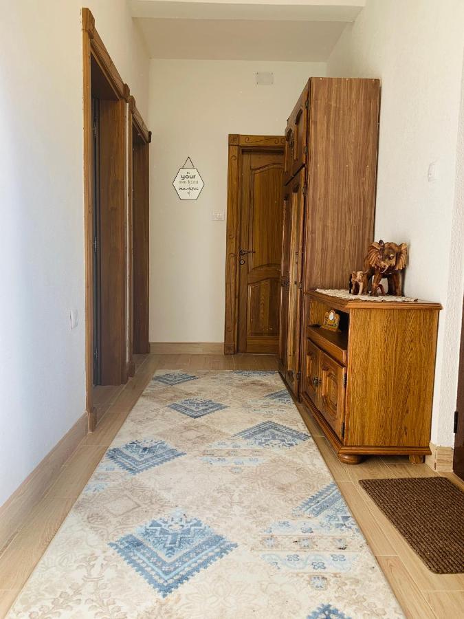 Gara 5 Daire Kotor Dış mekan fotoğraf